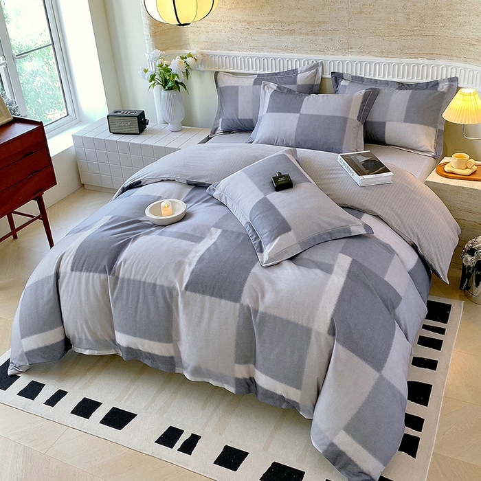 91家纺网 家纺一手货源 找家纺 悦织湾家纺 2025新款100%全棉磨毛四件套加厚加密喷气织造纯棉床上用品印花卡通小清新 克洛伊灰