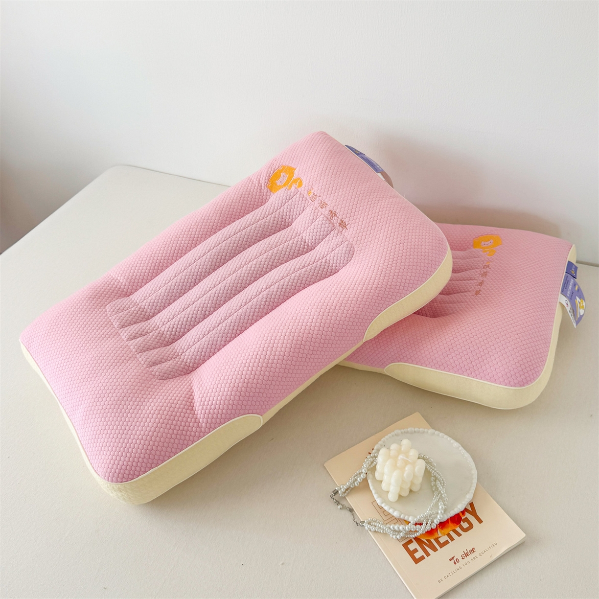 91家纺网 家纺一手货源 找家纺 麦肯锡 2025新款眠萌草本决明子护颈枕枕头枕芯单枕芯 粉色 48x74cm单枕/只