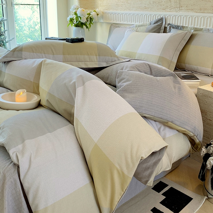 悦织湾家纺 2025新款100%全棉磨毛四件套加厚加密喷气织造纯棉床上用品印花卡通小清新 马丁黄