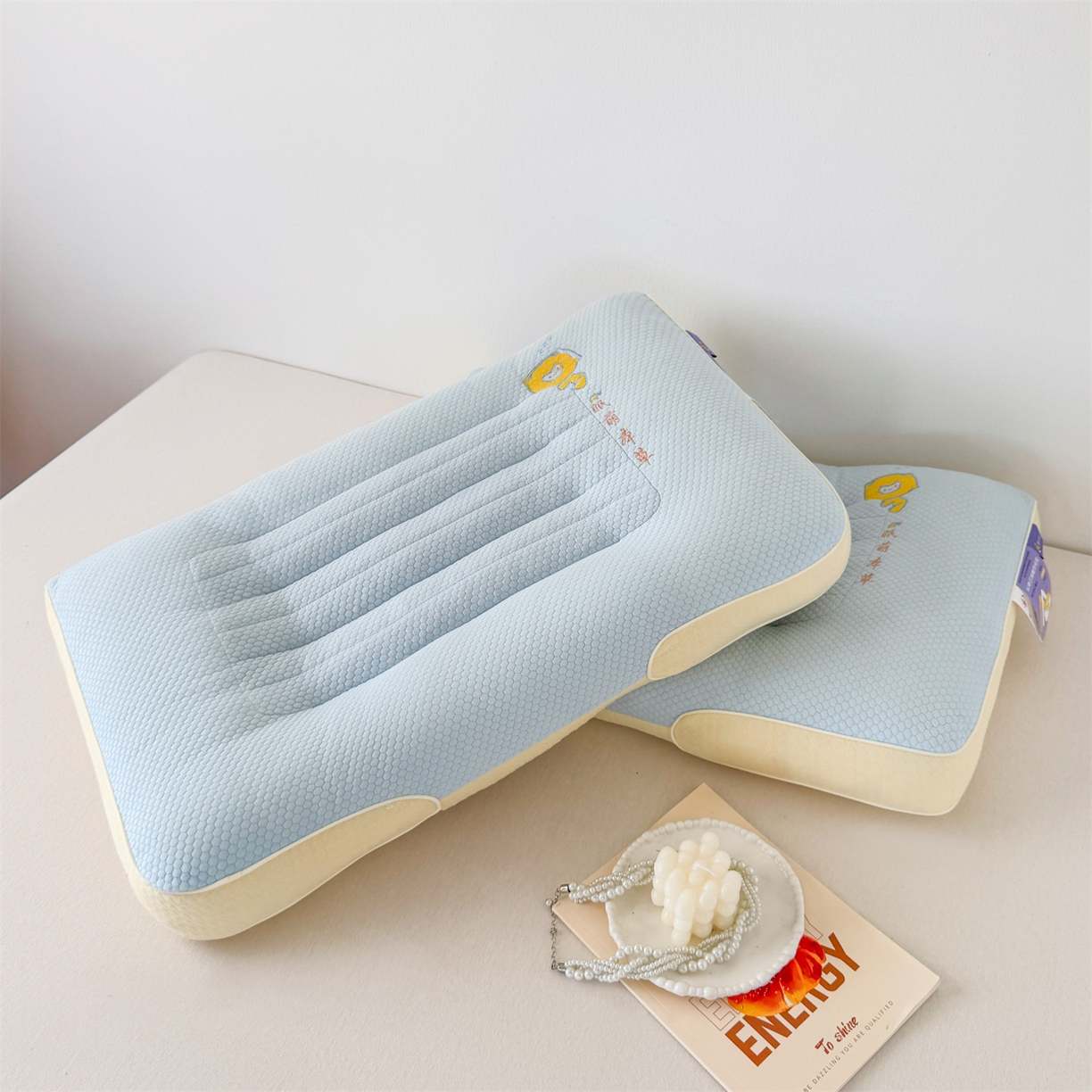 91家纺网 家纺一手货源 找家纺 麦肯锡 2025新款眠萌草本决明子护颈枕枕头枕芯单枕芯 蓝色 48x74cm单枕/只