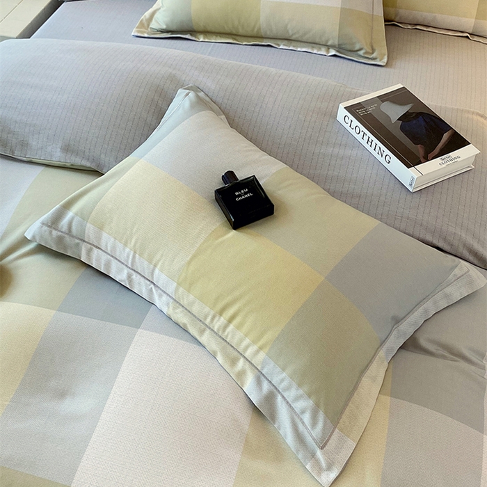 91家纺网 家纺一手货源 找家纺 悦织湾家纺 2025新款100%全棉磨毛四件套加厚加密喷气织造纯棉床上用品印花卡通小清新 马丁黄