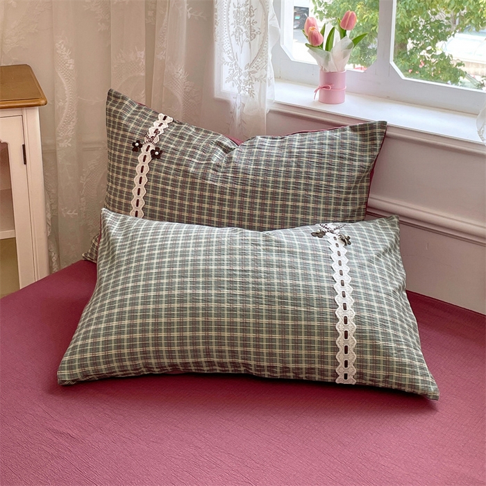 91家纺网 家纺一手货源 找家纺 梦舒羽2025新款双层纱蕾丝花边四件套学生宿舍床单款床上用品四件套  蕾丝花边-简兮绿格