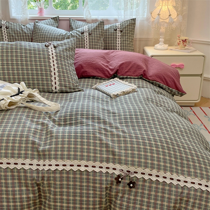 91家纺网 家纺一手货源 找家纺 梦舒羽2025新款双层纱蕾丝花边四件套学生宿舍床单款床上用品四件套  蕾丝花边-简兮绿格