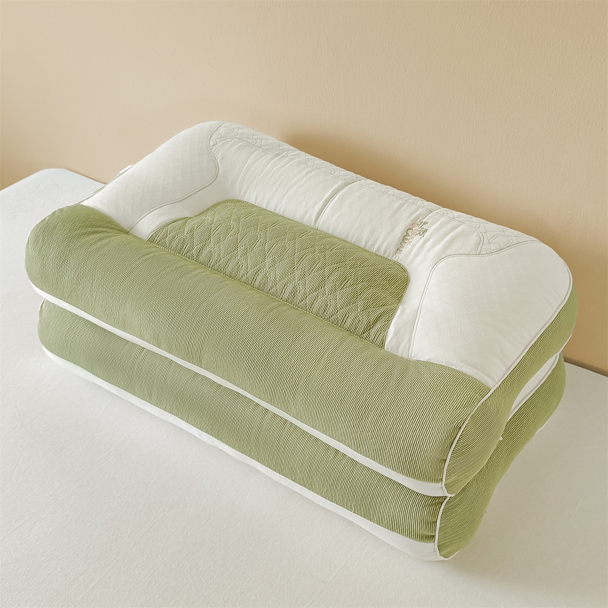 91家纺网 家纺一手货源 找家纺 （总）麦肯锡 2025新款spa护颈牵引枕枕头枕芯单枕芯