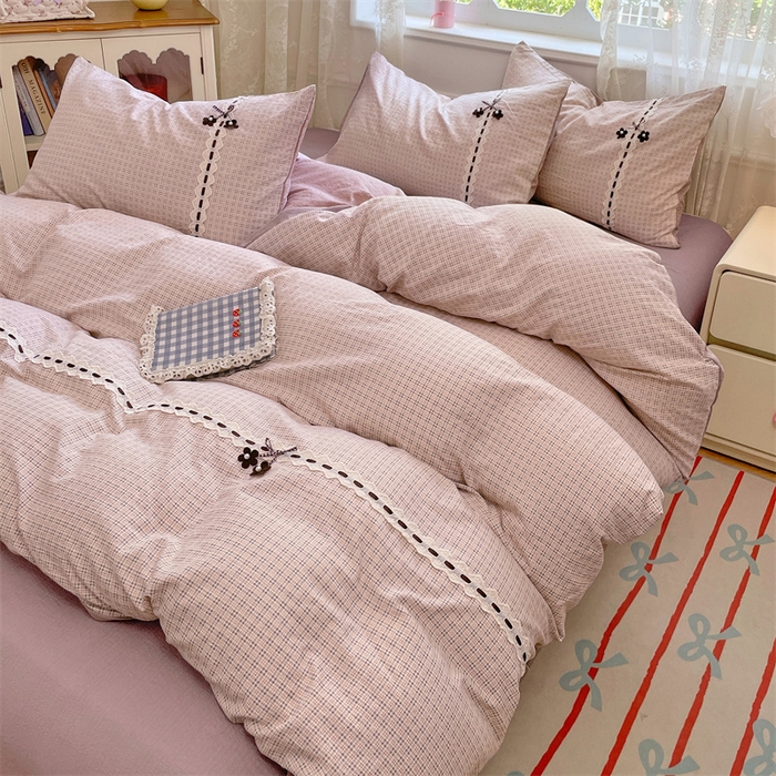 91家纺网 家纺一手货源 找家纺 梦舒羽2025新款双层纱蕾丝花边四件套学生宿舍床单款床上用品四件套  蕾丝花边-莱茵粉格