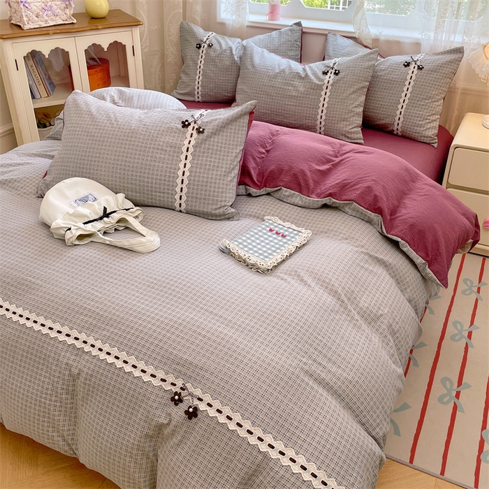 91家纺网 家纺一手货源 找家纺 梦舒羽2025新款双层纱蕾丝花边四件套学生宿舍床单款床上用品四件套  蕾丝花边-明古灰格