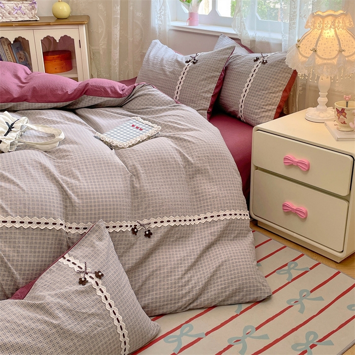 91家纺网 家纺一手货源 找家纺 梦舒羽2025新款双层纱蕾丝花边四件套学生宿舍床单款床上用品四件套  蕾丝花边-明古灰格