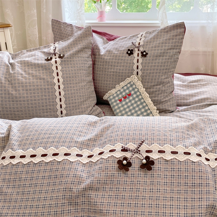 91家纺网 家纺一手货源 找家纺 梦舒羽2025新款双层纱蕾丝花边四件套学生宿舍床单款床上用品四件套  蕾丝花边-明古灰格