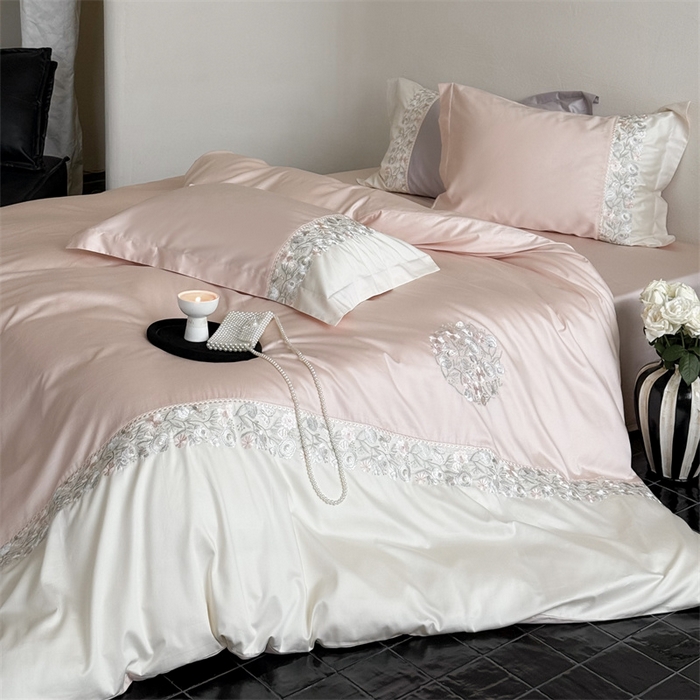 91家纺网 家纺一手货源 找家纺 鹿班家居 2024新款100S长绒棉高精密刺绣系列——间隙花影 樱花粉