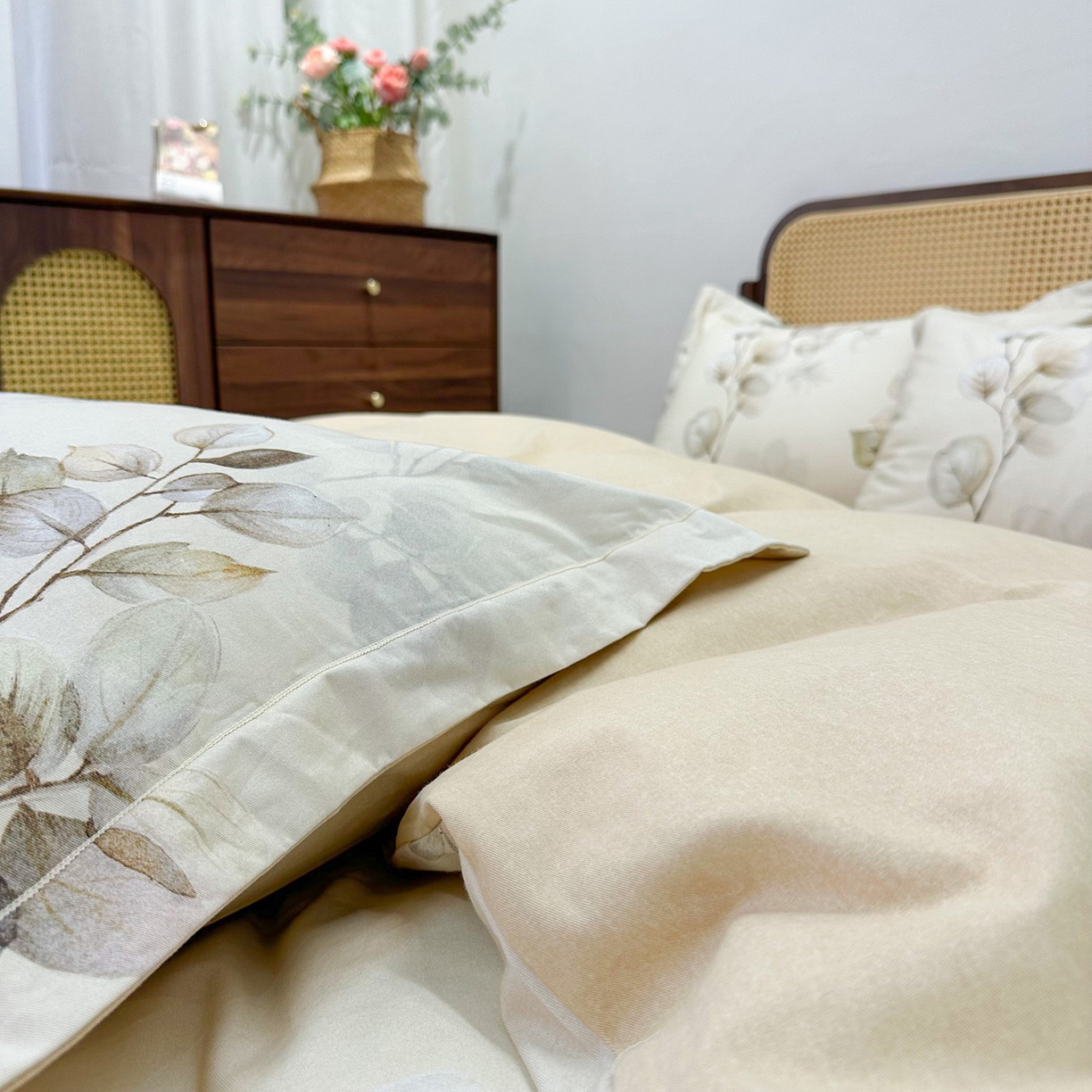 91家纺网 家纺一手货源 找家纺 橙艺家居 2025新款秋冬全棉纯棉磨毛四件套 舒蔓枝