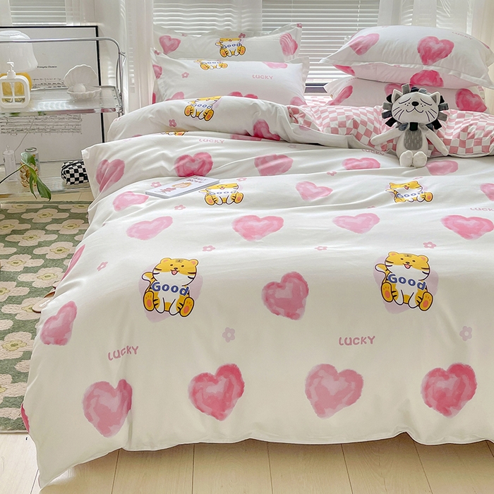 91家纺网 家纺一手货源 找家纺 （总）文黛2025新款植物羊绒小版花四件套-场景2