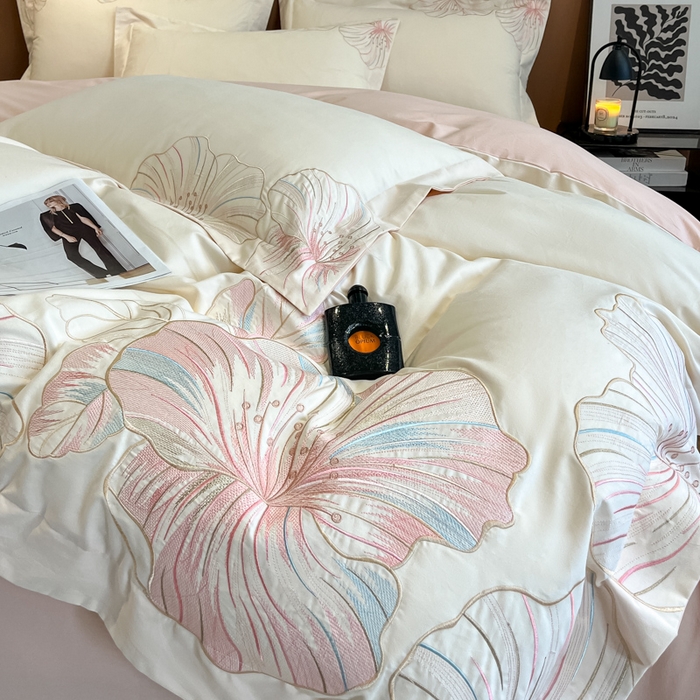 91家纺网 家纺一手货源 找家纺 桃园 2025新款纯棉全棉长绒棉磨毛四件套不掉毛-华尔兹 （高端礼盒） 华尔兹-奶昔白