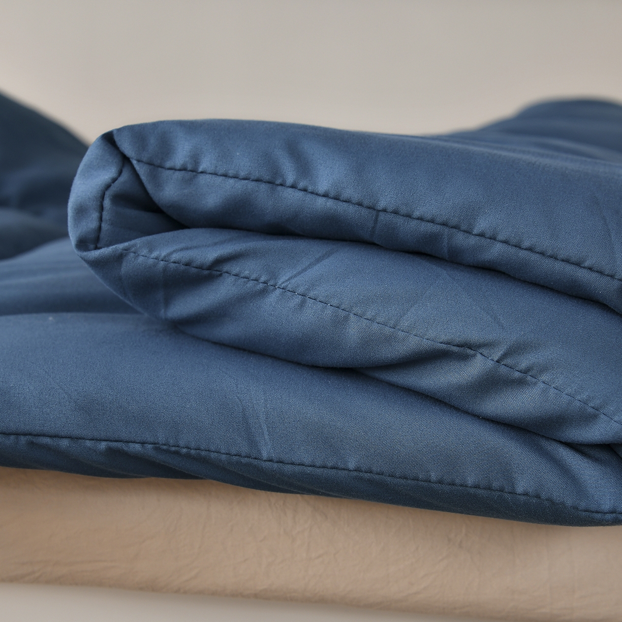 91家纺网 家纺一手货源 找家纺 （总）好老表被业 2025新款磨毛学生宿舍上下铺枕芯被子床褥三件套