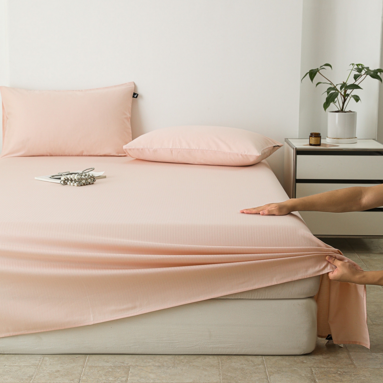 91家纺网 家纺一手货源 找家纺 眠博士 2025新款大雁纹小提花全棉纯棉床单单件-单床单 床单-雁纹粉