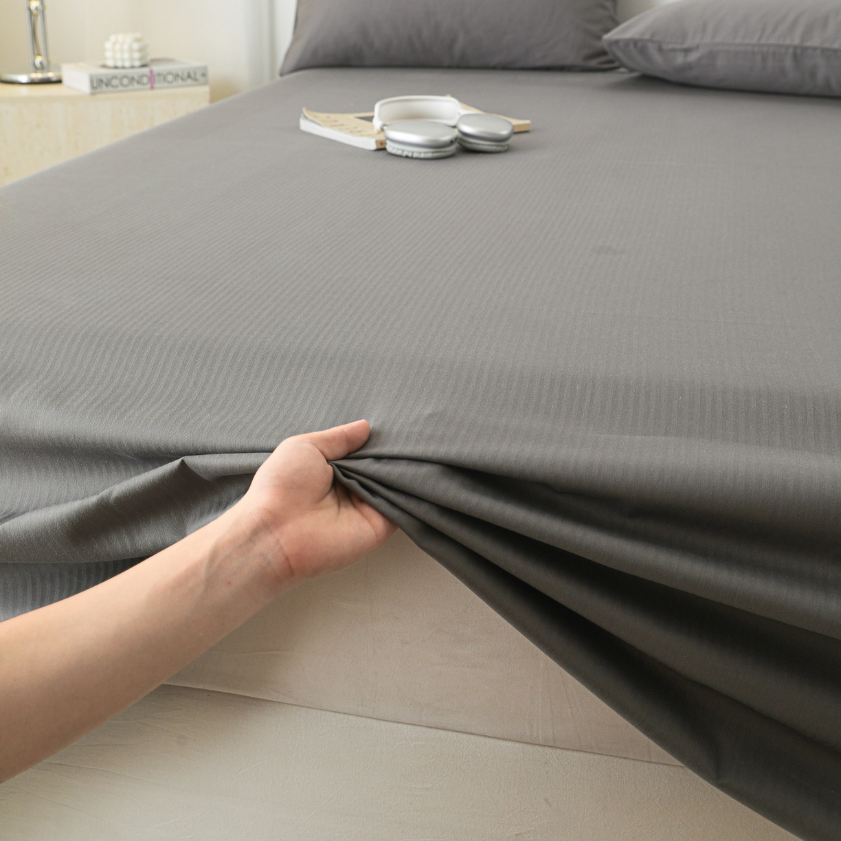 91家纺网 家纺一手货源 找家纺 眠博士 2025新款大雁纹小提花全棉纯棉床单单件-单床单 床单-雁纹灰