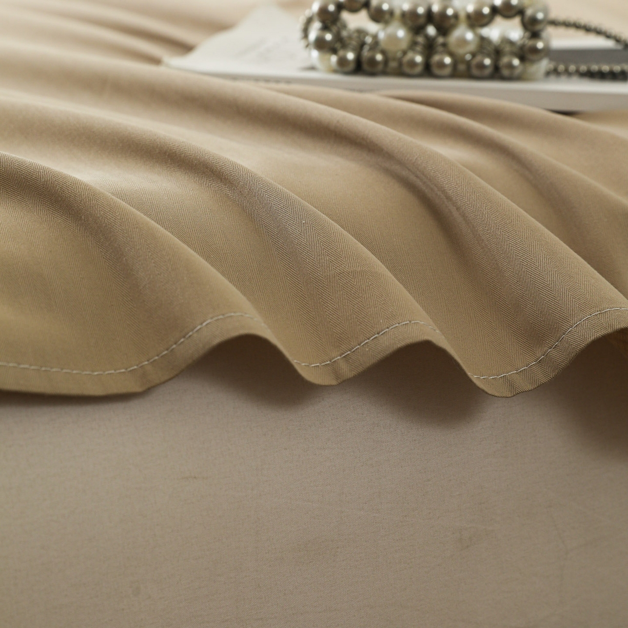 91家纺网 家纺一手货源 找家纺 眠博士 2025新款大雁纹小提花全棉纯棉床单单件-单床单 床单-雁纹杏