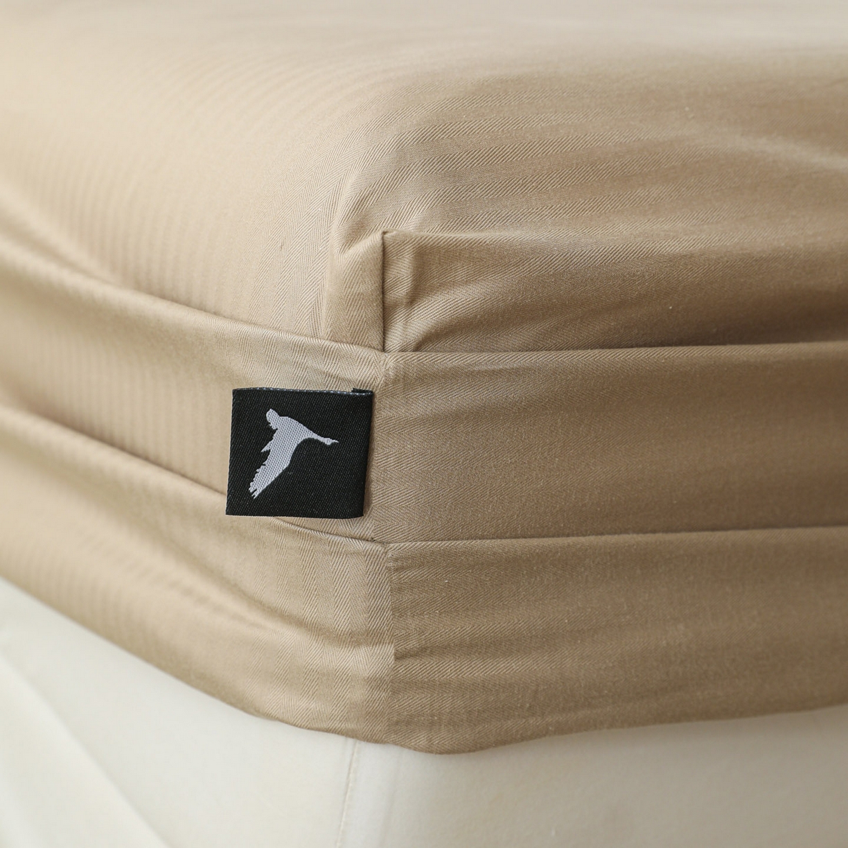 91家纺网 家纺一手货源 找家纺 眠博士 2025新款大雁纹小提花全棉纯棉床笠单件-单床笠 床笠-雁纹杏