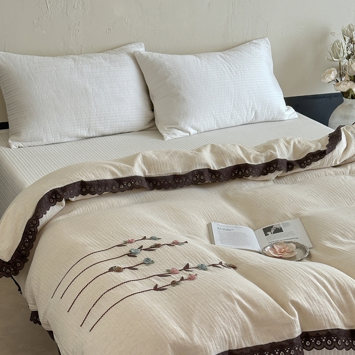 91家纺网 家纺一手货源 找家纺 月夏 2025新款全棉纯棉棉麻单被套被套单件-缤纷花语 缤纷花语-米白色