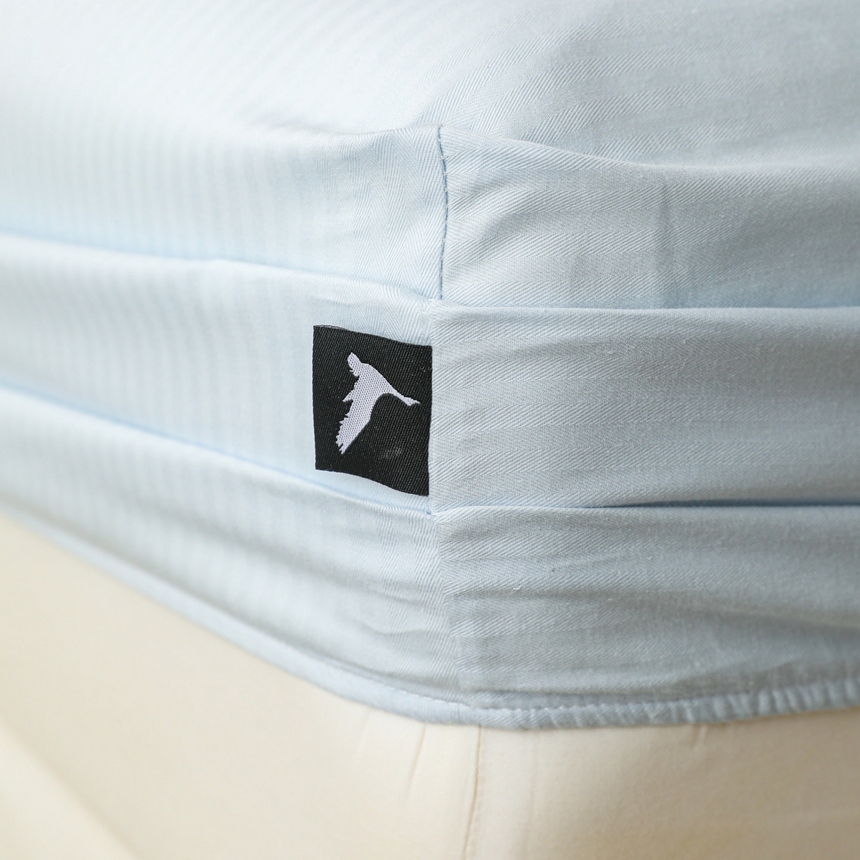 91家纺网 家纺一手货源 找家纺 眠博士 2025新款大雁纹小提花全棉纯棉床笠单件-单床笠 床笠-雁纹嫩蓝