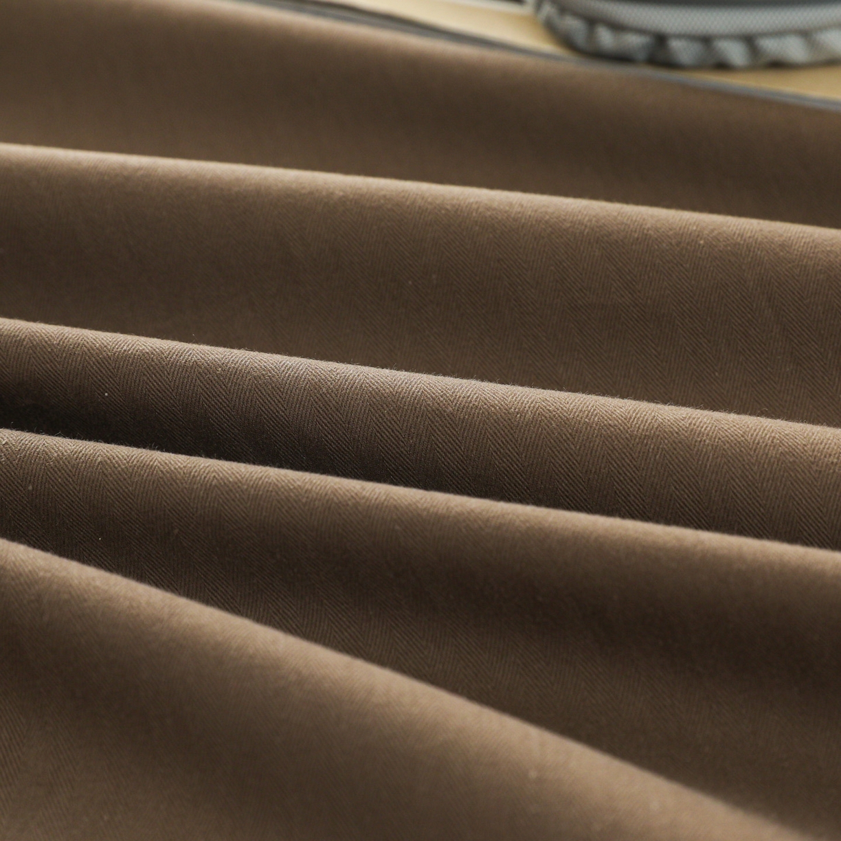 91家纺网 家纺一手货源 找家纺 眠博士 2025新款大雁纹小提花全棉纯棉床笠单件-单床笠 床笠-雁纹棕咖