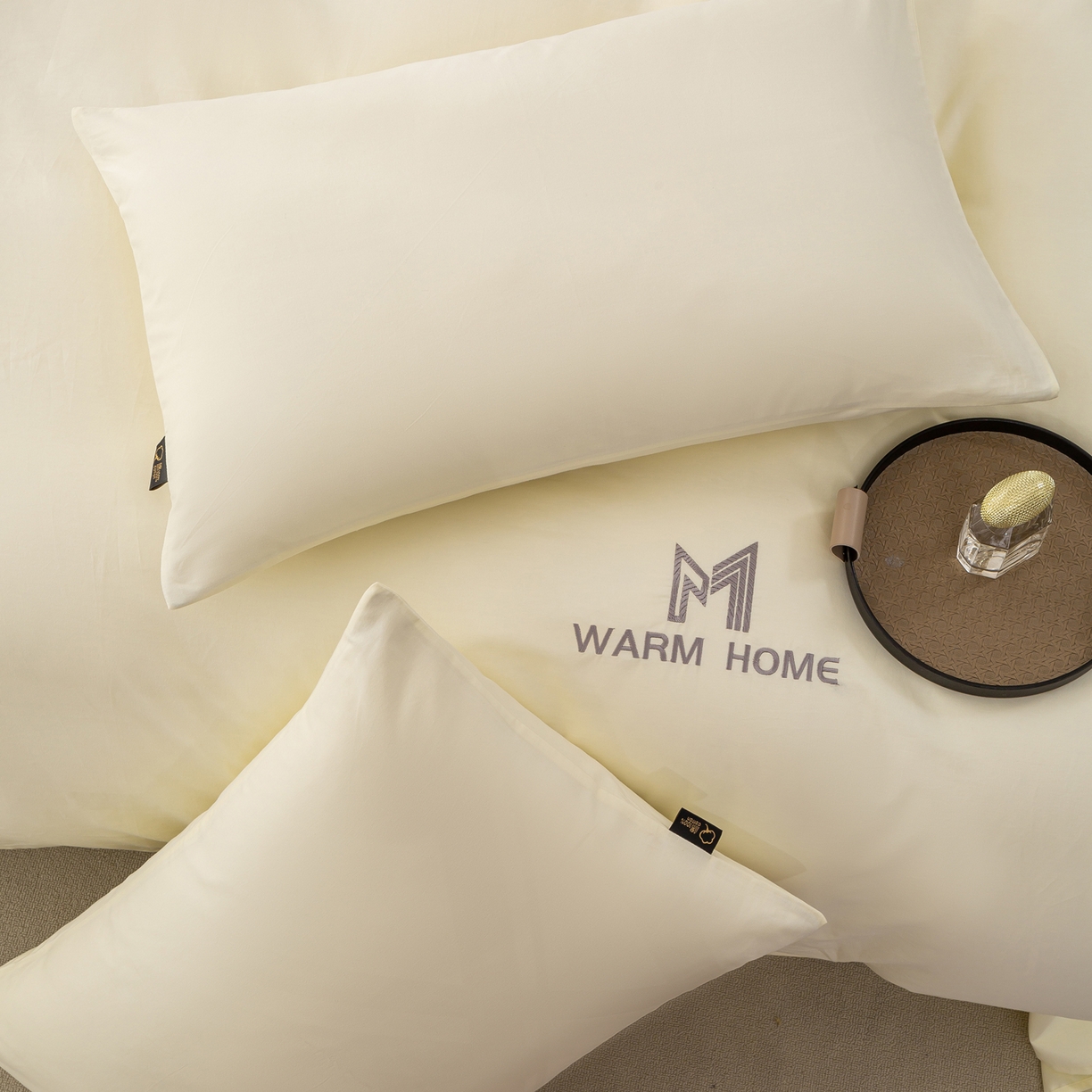 91家纺网 家纺一手货源 找家纺 沃尔居 2025新款秋冬全棉加厚磨毛四件套纯棉床单被套床笠纯色三件套（提供买家秀） 梦境--香芋奶昔