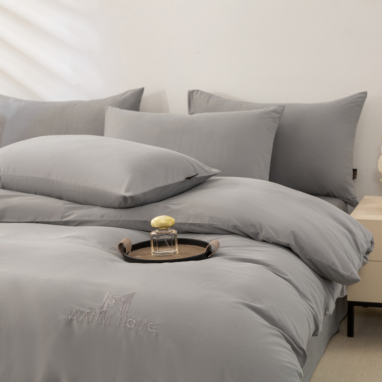 91家纺网 家纺一手货源 找家纺 沃尔居 2025新款秋冬全棉加厚磨毛四件套纯棉床单被套床笠纯色三件套（提供买家秀） 梦境--太空漫步