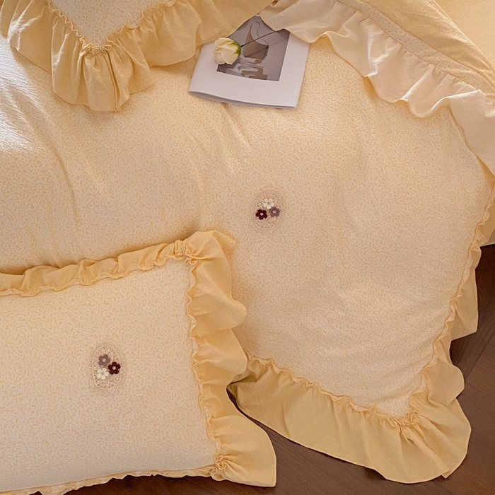 91家纺网 家纺一手货源 找家纺 梦舒羽2025新款波点花边四件套-宁静花园 宁静花园-奶油黄