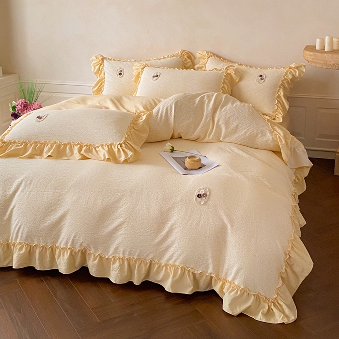 91家纺网 家纺一手货源 找家纺 梦舒羽2025新款波点花边四件套-宁静花园 宁静花园-奶油黄