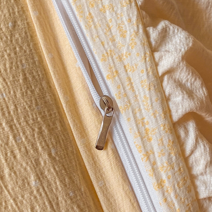 91家纺网 家纺一手货源 找家纺 梦舒羽2025新款波点花边四件套-宁静花园 宁静花园-奶油黄