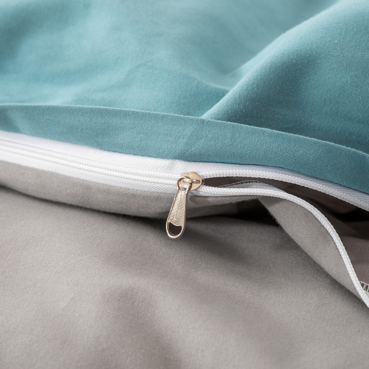 91家纺网 家纺一手货源 找家纺 沃尔居 2025新款秋冬全棉加厚磨毛四件套纯棉床单被套床笠纯色三件套（提供买家秀） 梦境--远山雾蓝