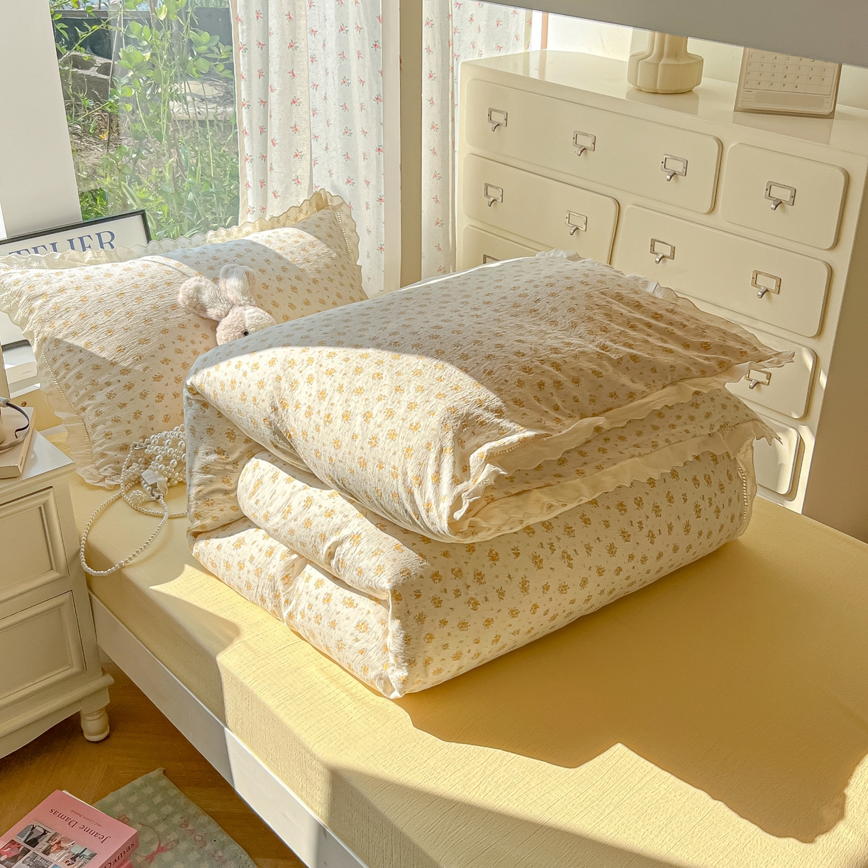 韩巢家纺 2025新款学生宿舍三件套上下铺学生季开学季床品 镂空花边款-橘子海