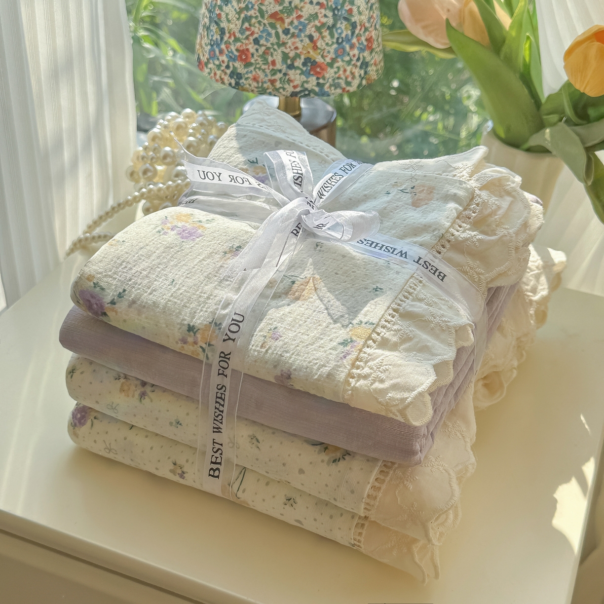 91家纺网 家纺一手货源 找家纺 韩巢家纺 2025新款学生宿舍三件套上下铺学生季开学季床品 镂空花边款-紫叮兰语