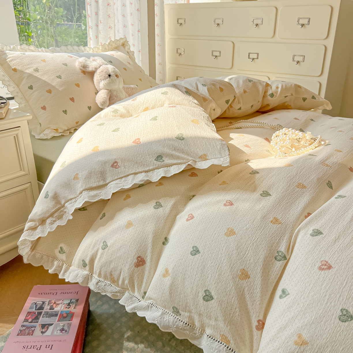 91家纺网 家纺一手货源 找家纺 韩巢家纺 2025新款学生宿舍三件套上下铺学生季开学季床品 镂空花边款-浪漫世界