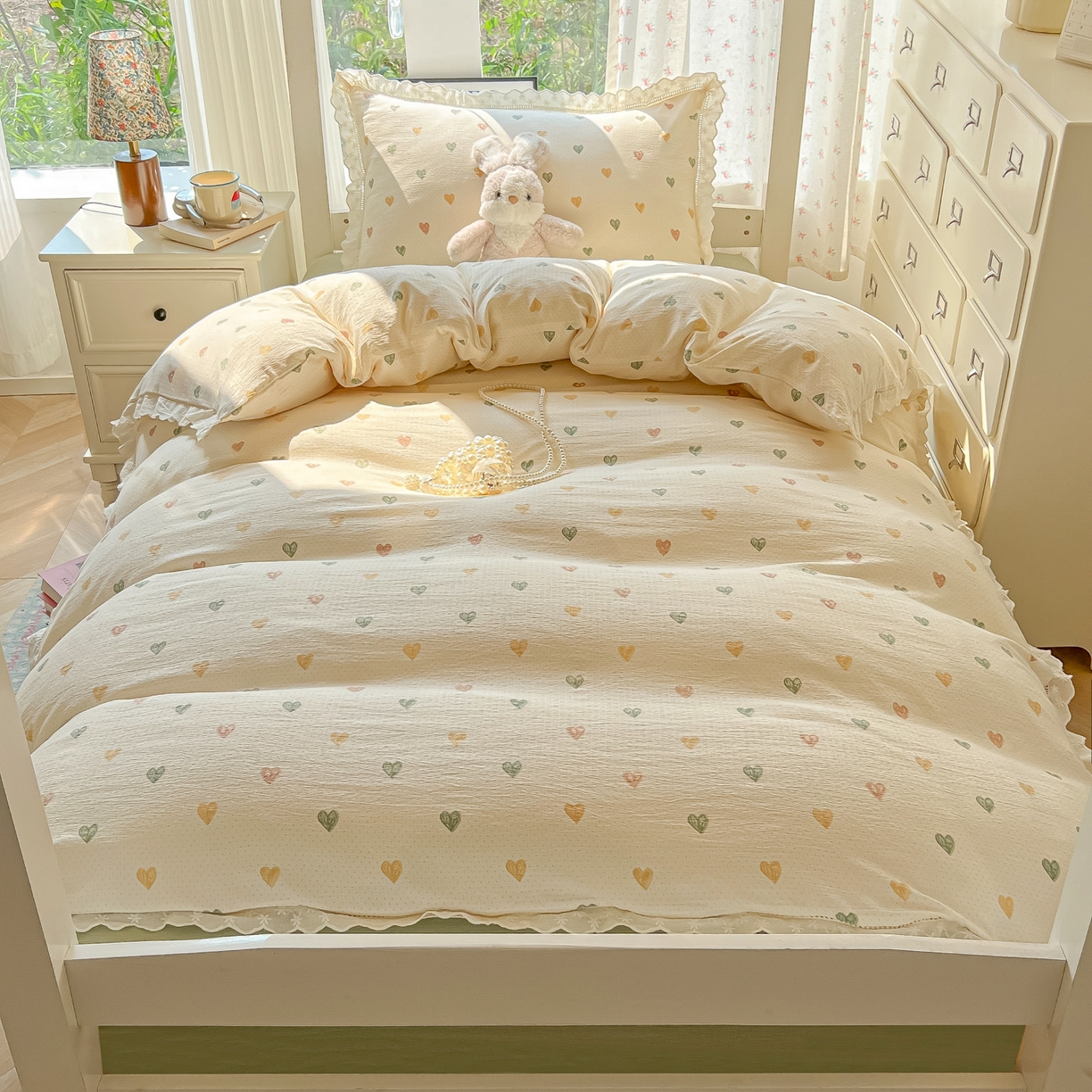 91家纺网 家纺一手货源 找家纺 韩巢家纺 2025新款学生宿舍三件套上下铺学生季开学季床品 镂空花边款-浪漫世界