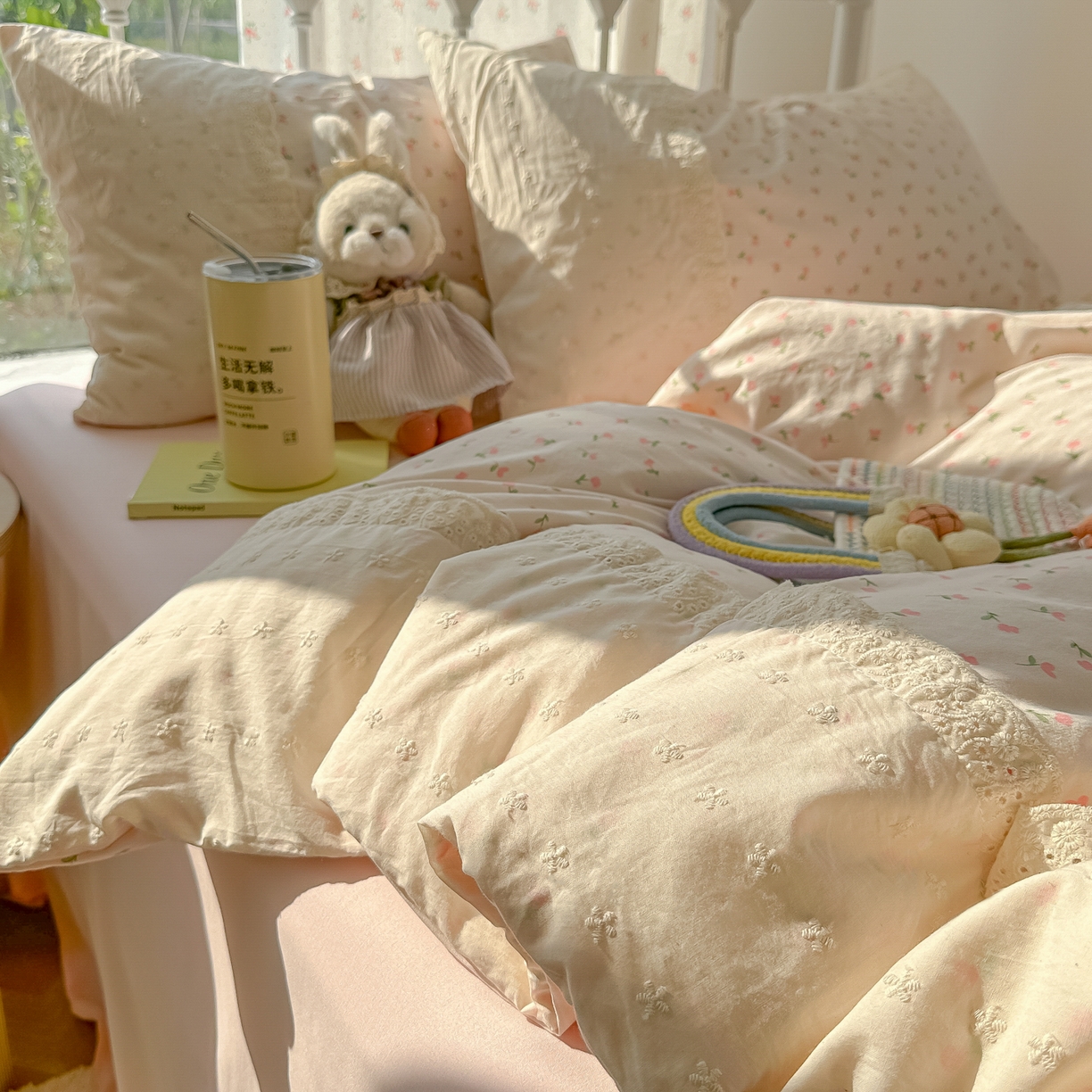 91家纺网 家纺一手货源 找家纺 （总）韩巢家纺 2025新款法式蕾丝花边被套直播热销款四件套学生宿舍床上三件套（提供卖家秀）