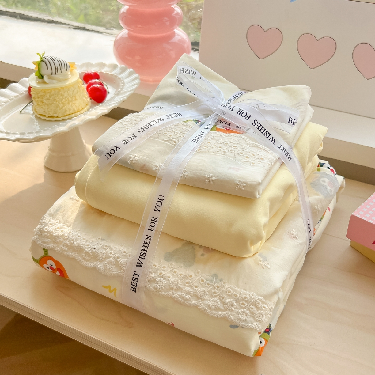 91家纺网 家纺一手货源 找家纺 （总）韩巢家纺 2025新款法式蕾丝花边被套直播热销款四件套学生宿舍床上三件套（提供卖家秀）