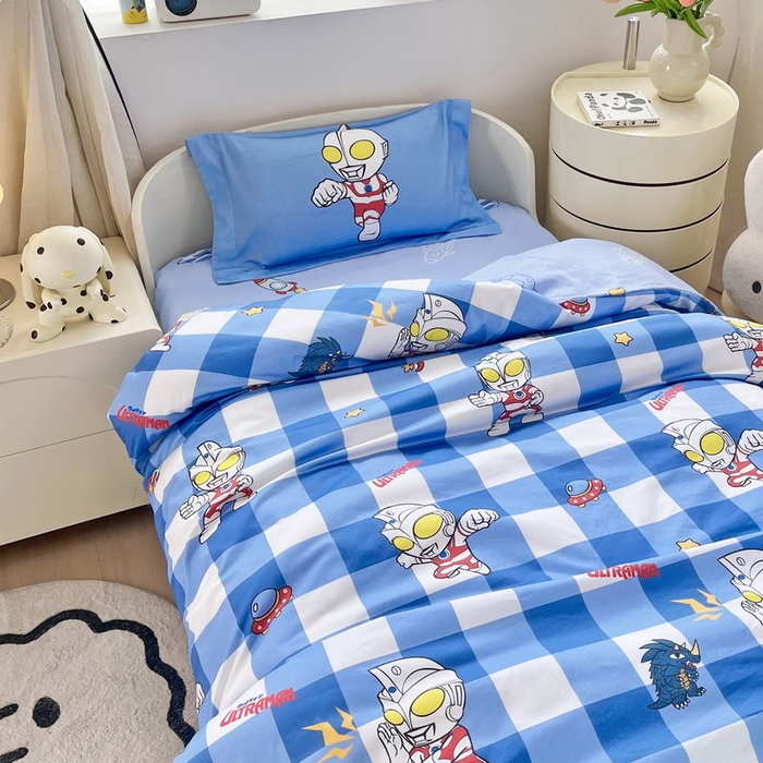 91家纺网 家纺一手货源 找家纺 蘭菲家纺 2025新款学生季幼儿园奥特曼三件套小版系列 随影