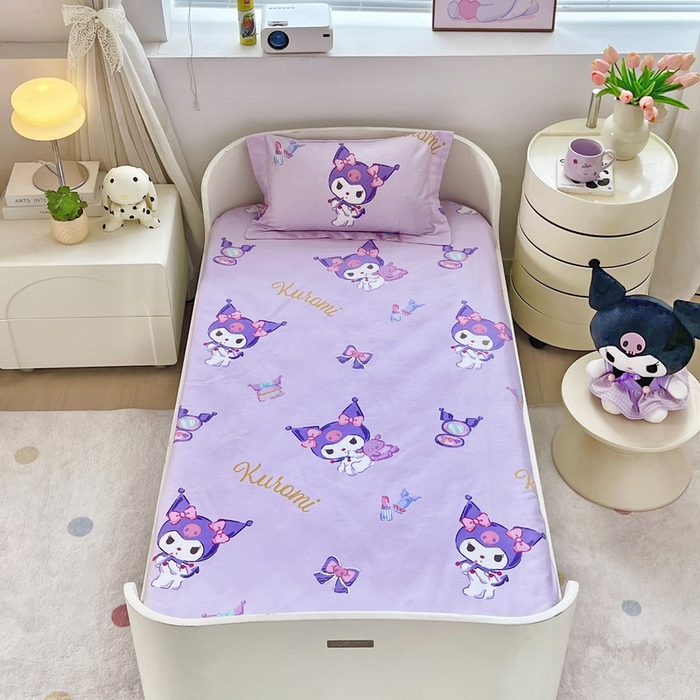 91家纺网 家纺一手货源 找家纺 蘭菲家纺 2025新款学生季全棉幼儿园三丽鸥三件套小版系列 小甜酱.紫