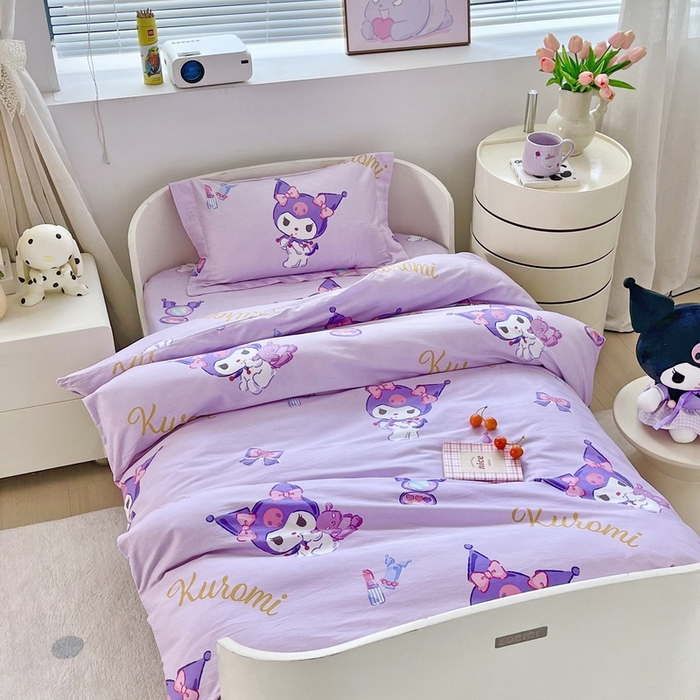 91家纺网 家纺一手货源 找家纺 蘭菲家纺 2025新款学生季全棉幼儿园三丽鸥三件套小版系列 小甜酱.紫