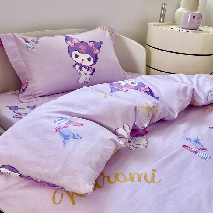 91家纺网 家纺一手货源 找家纺 蘭菲家纺 2025新款学生季全棉幼儿园三丽鸥三件套小版系列 小甜酱.紫