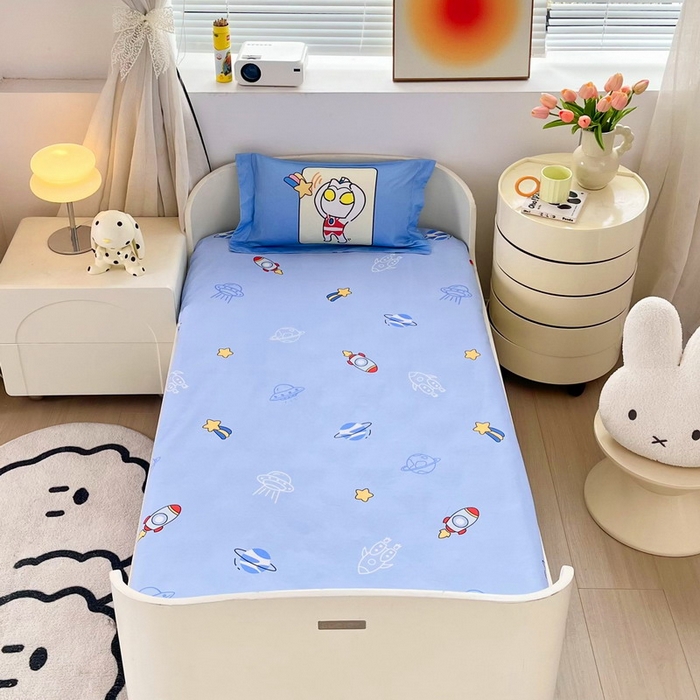 91家纺网 家纺一手货源 找家纺 蘭菲家纺 2025新款学生季幼儿园奥特曼三件套小版系列 太空游