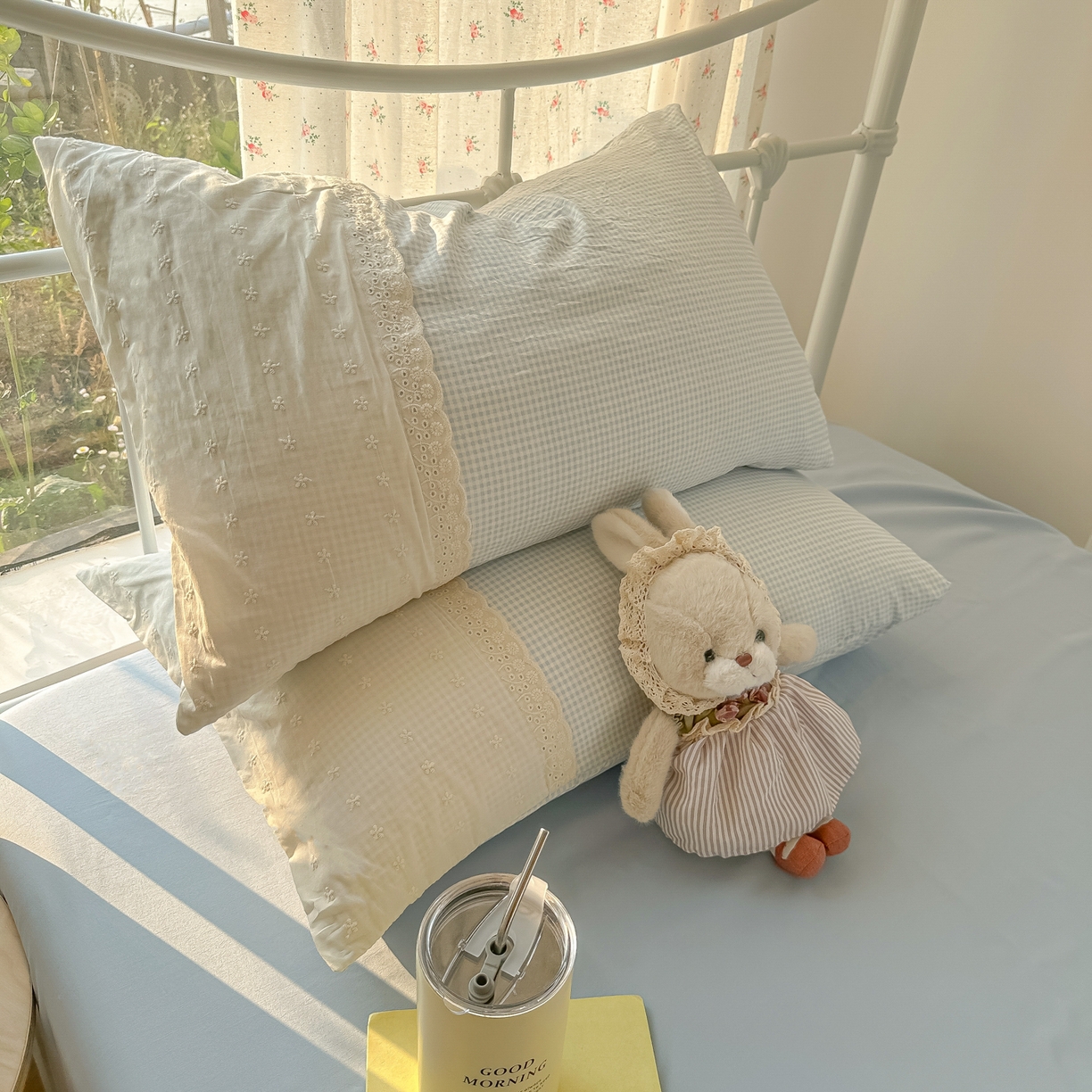 91家纺网 家纺一手货源 找家纺 韩巢家纺 2025新款法式蕾丝花边被套直播热销款四件套学生宿舍床上三件套（提供卖家秀） 蓝小格【蕾丝花边款】