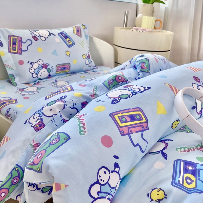 91家纺网 家纺一手货源 找家纺 蘭菲家纺 2025新款学生季全棉幼儿园三丽鸥三件套小版系列 演唱会.蓝