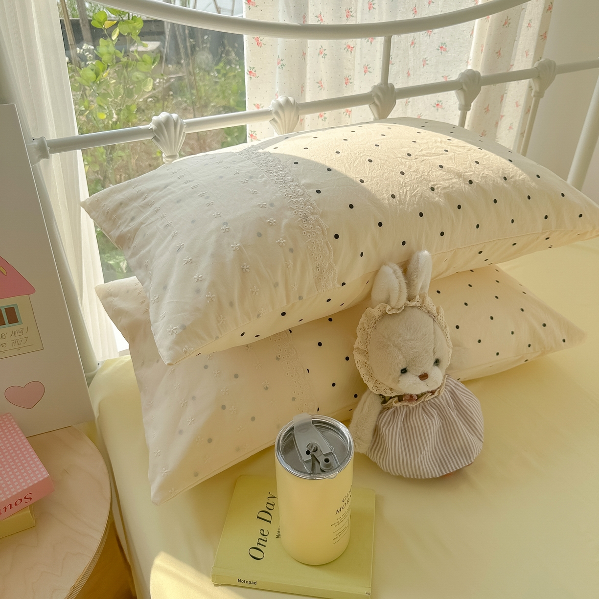 91家纺网 家纺一手货源 找家纺 韩巢家纺 2025新款法式蕾丝花边被套直播热销款四件套学生宿舍床上三件套（提供卖家秀） 米黄波点【蕾丝花边款】