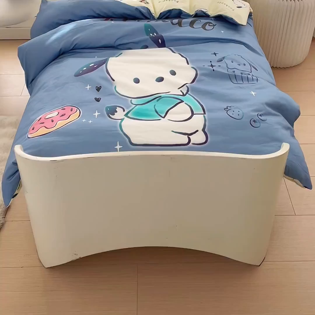 91家纺网 家纺一手货源 找家纺 蘭菲家纺 2025新款学生季全棉幼儿园三丽鸥三件套大版系列 恰恰.灰