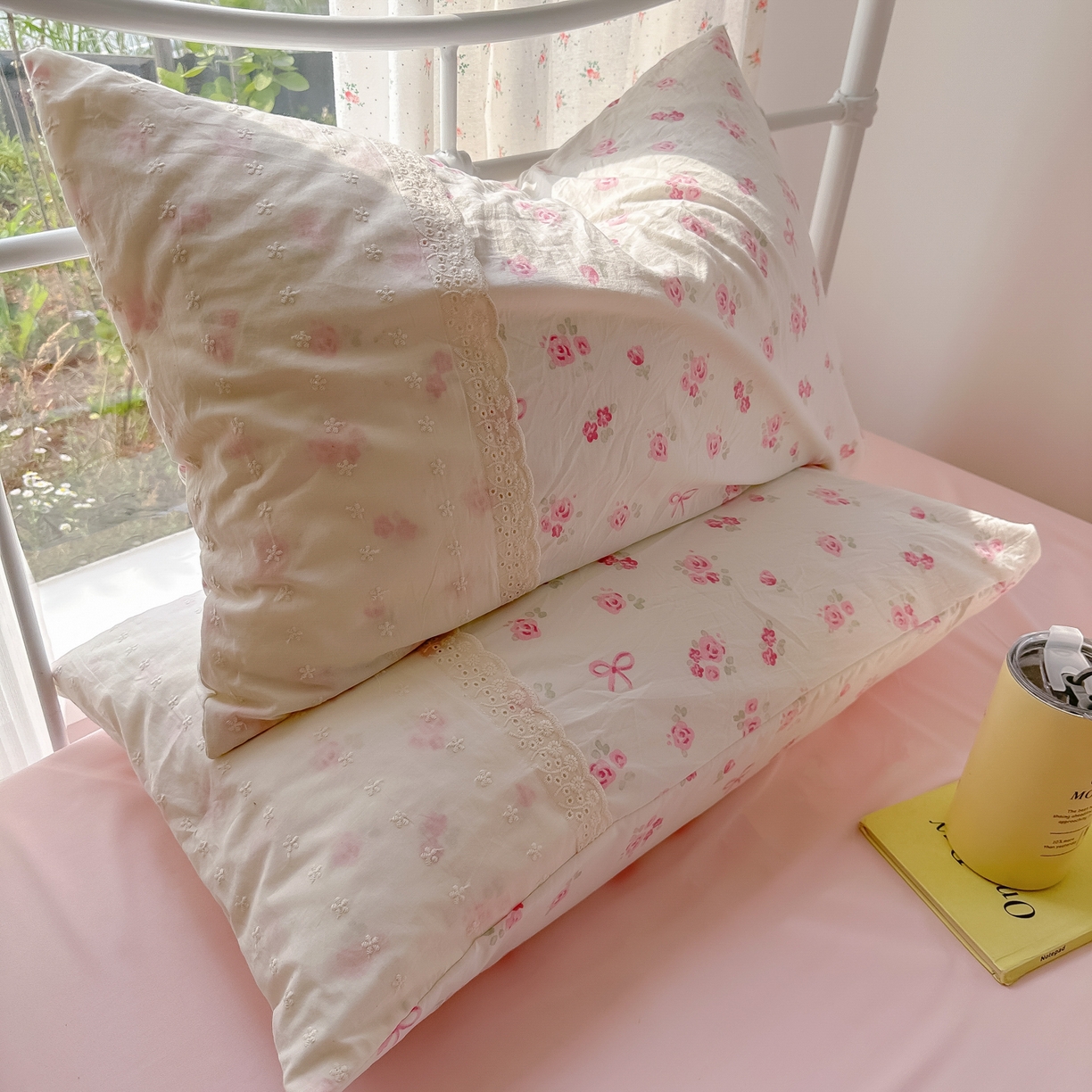 91家纺网 家纺一手货源 找家纺 韩巢家纺 2025新款法式蕾丝花边被套直播热销款四件套学生宿舍床上三件套（提供卖家秀） 小花集【蕾丝花边款】