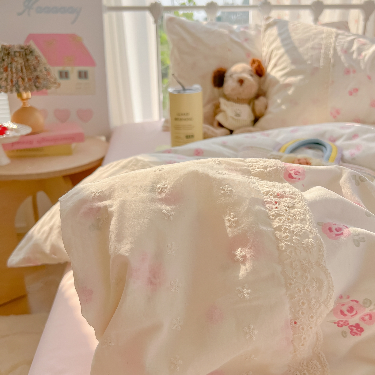 91家纺网 家纺一手货源 找家纺 韩巢家纺 2025新款法式蕾丝花边被套直播热销款四件套学生宿舍床上三件套（提供卖家秀） 小花集【蕾丝花边款】