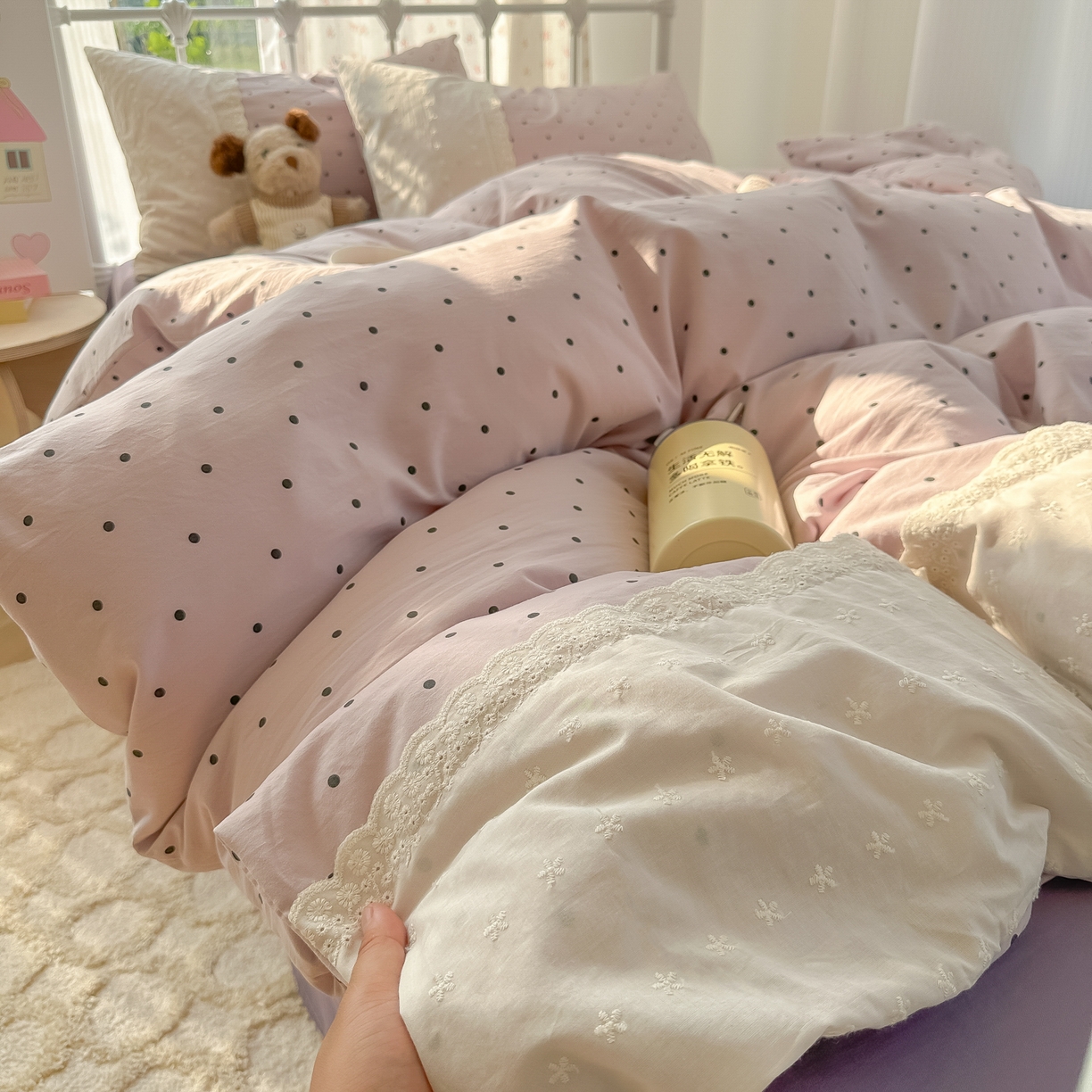 91家纺网 家纺一手货源 找家纺 韩巢家纺 2025新款法式蕾丝花边被套直播热销款四件套学生宿舍床上三件套（提供卖家秀） 芋泥紫波点【蕾丝花边款】