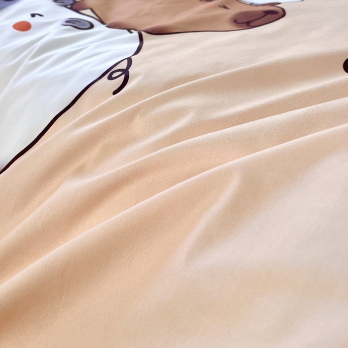 91家纺网 家纺一手货源 找家纺 蘭菲家纺 2025新款学生季幼儿园卡皮巴拉三件套大版系列 沉浸式