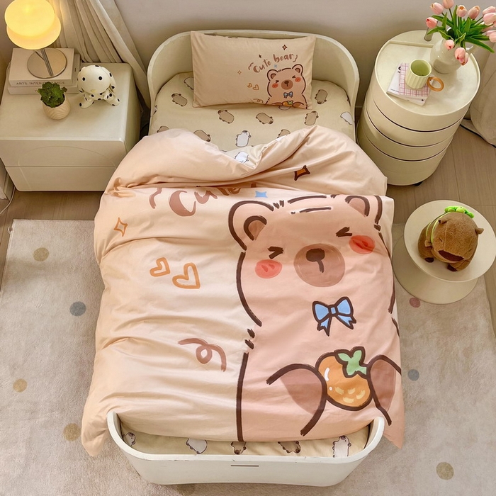 91家纺网 家纺一手货源 找家纺 蘭菲家纺 2025新款学生季幼儿园卡皮巴拉三件套大版系列 大美豚